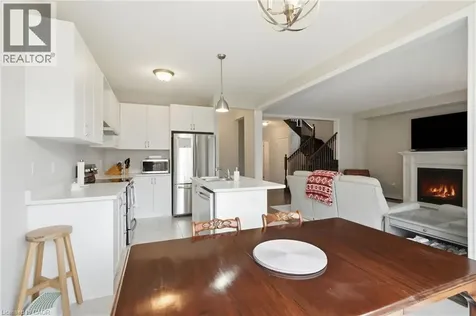 27 Robbins Ridge Paris ON N3L 0H2