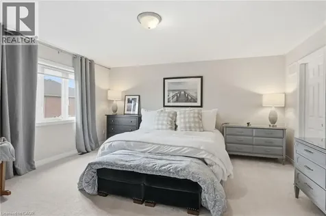 27 Robbins Ridge Paris ON N3L 0H2