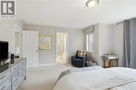 27 Robbins Ridge Paris ON N3L 0H2