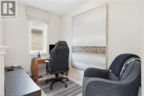 27 Robbins Ridge Paris ON N3L 0H2