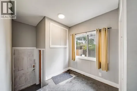 1282 George Avenue Windsor ON N8Y 2X6