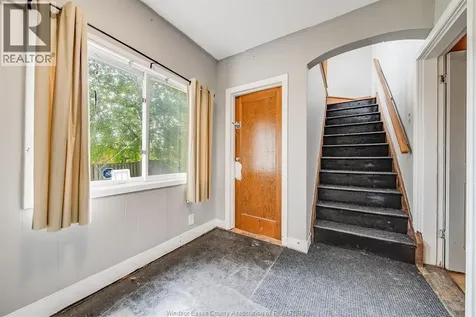 1282 George Avenue Windsor ON N8Y 2X6