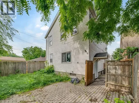 1282 George Avenue Windsor ON N8Y 2X6