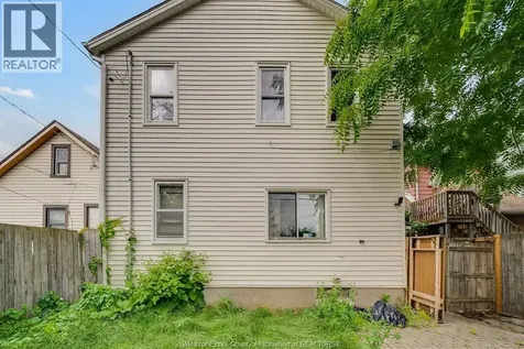 1282 George Avenue Windsor ON N8Y 2X6