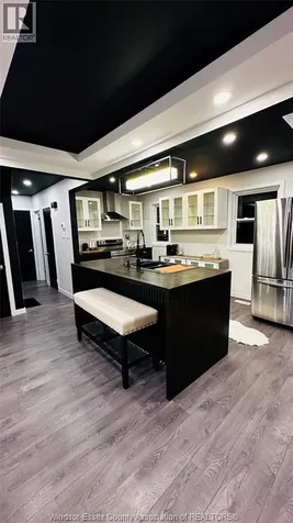 3519 Tecumseh Road West Windsor ON N9C 2B6