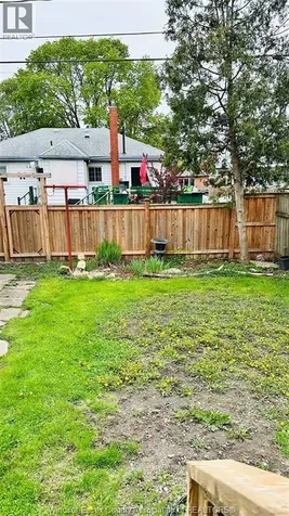3519 Tecumseh Road West Windsor ON N9C 2B6