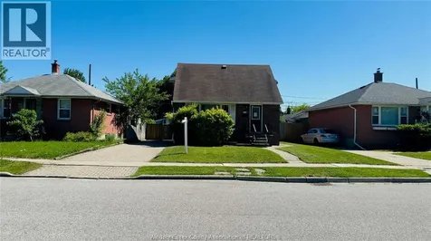 3519 Tecumseh Road West Windsor ON N9C 2B6