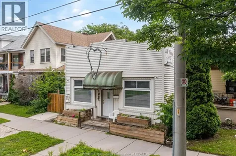 1282 George Avenue Windsor ON N8Y 2X6