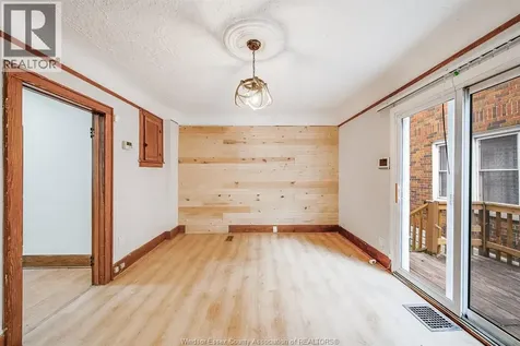 1282 George Avenue Windsor ON N8Y 2X6