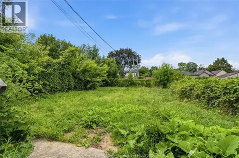 722 Brant Street Windsor ON N9A 3E8