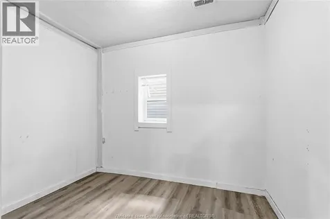 722 Brant Street Windsor ON N9A 3E8