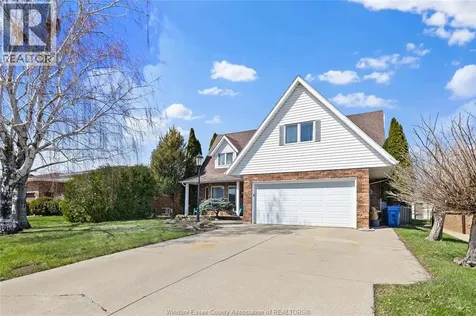 9 Sherwood Leamington ON N8H 4V1