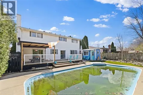 9 Sherwood Leamington ON N8H 4V1