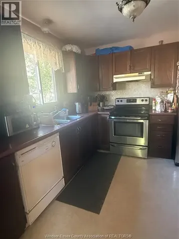 196 Woods Street Chatham ON N7L 3R5