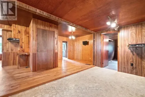 19 Lepinski Road Madawaska Valley ON K0J 1B0