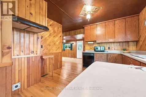 19 Lepinski Road Madawaska Valley ON K0J 1B0