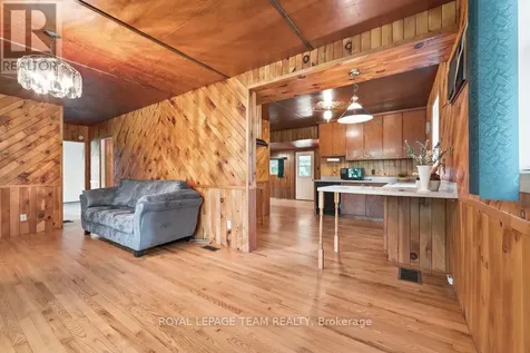 19 Lepinski Road Madawaska Valley ON K0J 1B0