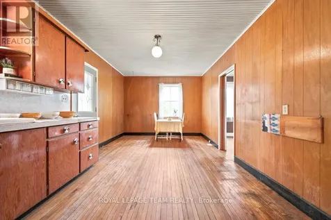 19 Lepinski Road Madawaska Valley ON K0J 1B0