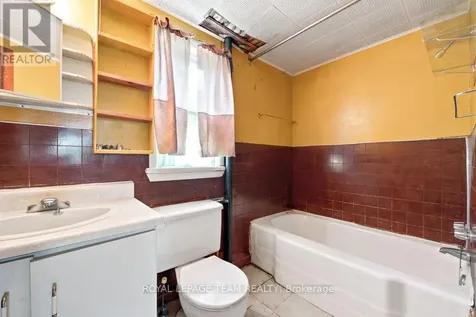 19 Lepinski Road Madawaska Valley ON K0J 1B0