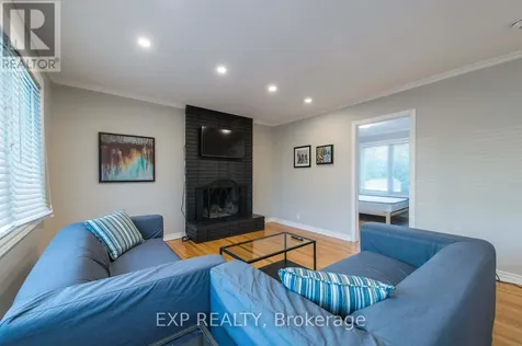107 Hilliard Avenue Ottawa ON K2E 6C5