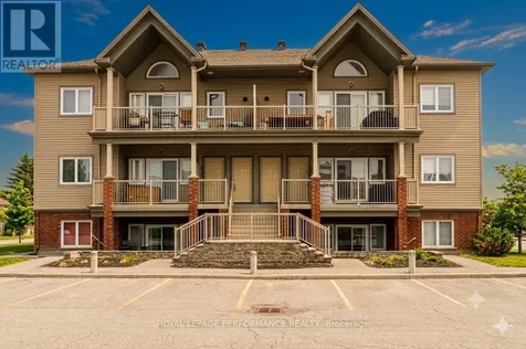 135 Harthill Way Ottawa ON K2J 5V1