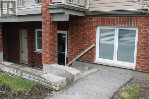 135 Harthill Way Ottawa ON K2J 5V1