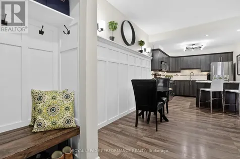 135 Harthill Way Ottawa ON K2J 5V1