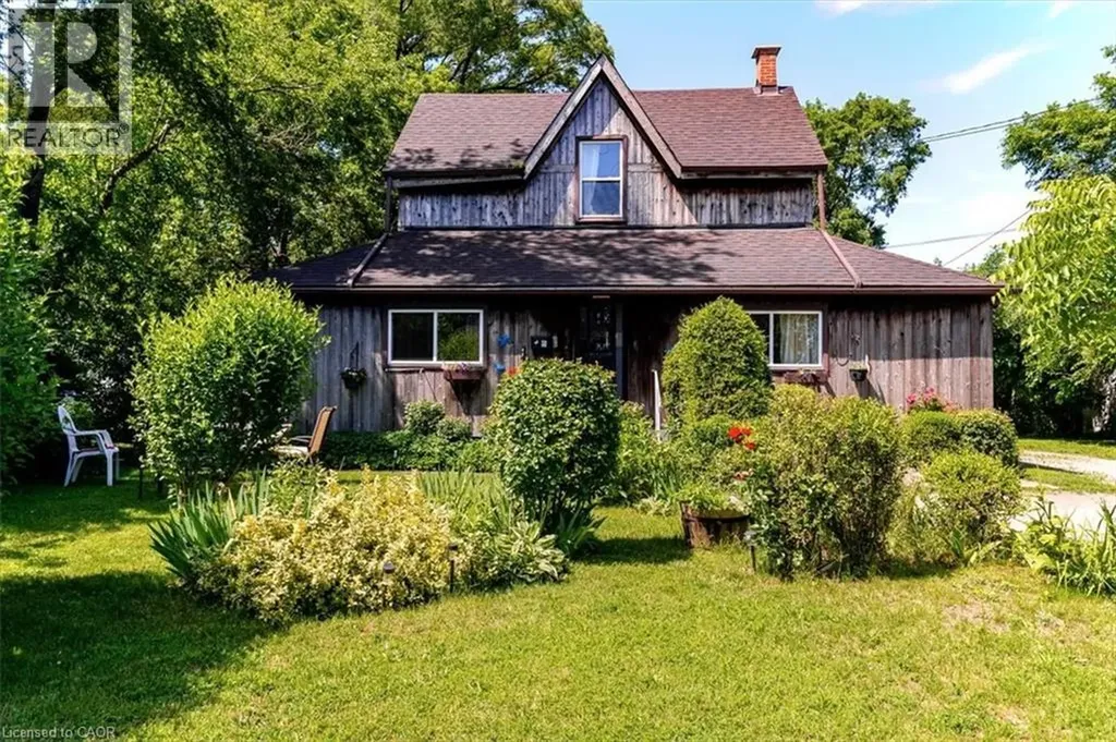 382 Beach Boulevard Hamilton ON L8H 6W7