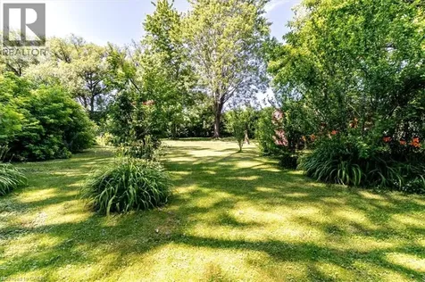 382 Beach Boulevard Hamilton ON L8H 6W7