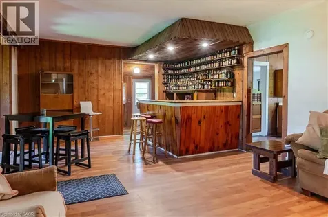382 Beach Boulevard Hamilton ON L8H 6W7