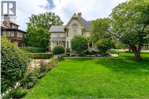 374 King Street West Chatham ON N7M 1G4