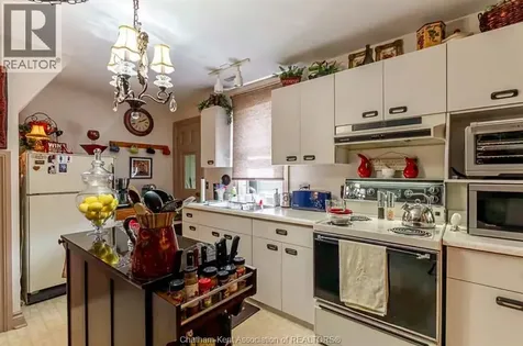 374 King Street West Chatham ON N7M 1G4