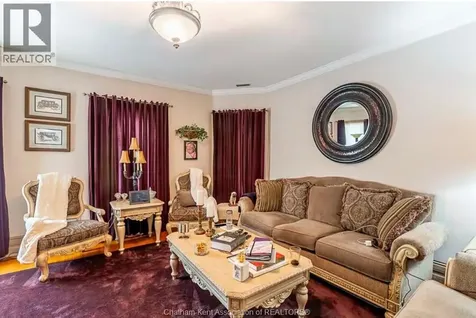 374 King Street West Chatham ON N7M 1G4