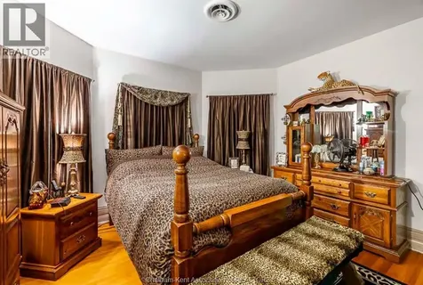 374 King Street West Chatham ON N7M 1G4