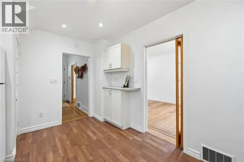 355 Cumberland Avenue Hamilton ON L8M 2A5