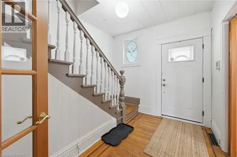 355 Cumberland Avenue Hamilton ON L8M 2A5