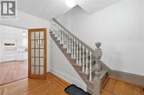 355 Cumberland Avenue Hamilton ON L8M 2A5