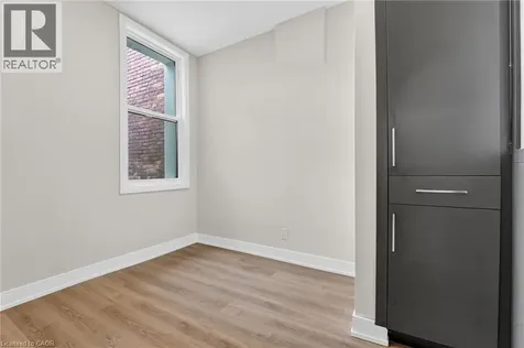 118 Cathcart Street Hamilton ON L8L 5A2