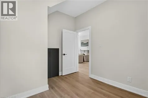 118 Cathcart Street Hamilton ON L8L 5A2