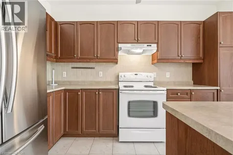4400 Millcroft Park Drive Burlington ON L7M 5B5
