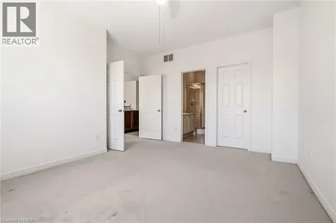 4400 Millcroft Park Drive Burlington ON L7M 5B5