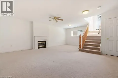 4400 Millcroft Park Drive Burlington ON L7M 5B5