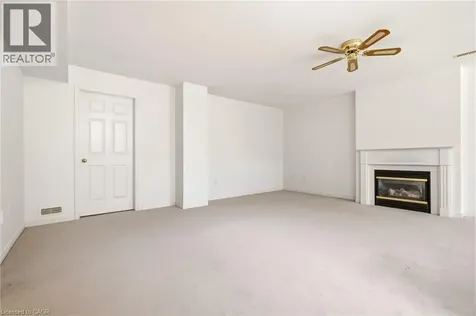 4400 Millcroft Park Drive Burlington ON L7M 5B5