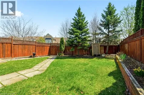 4400 Millcroft Park Drive Burlington ON L7M 5B5