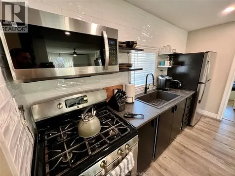 600 Park Street West Windsor ON N9A 5V6