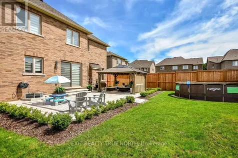 108 Rugman Crescent Springwater (centre Vespra) ON L9X 2A5