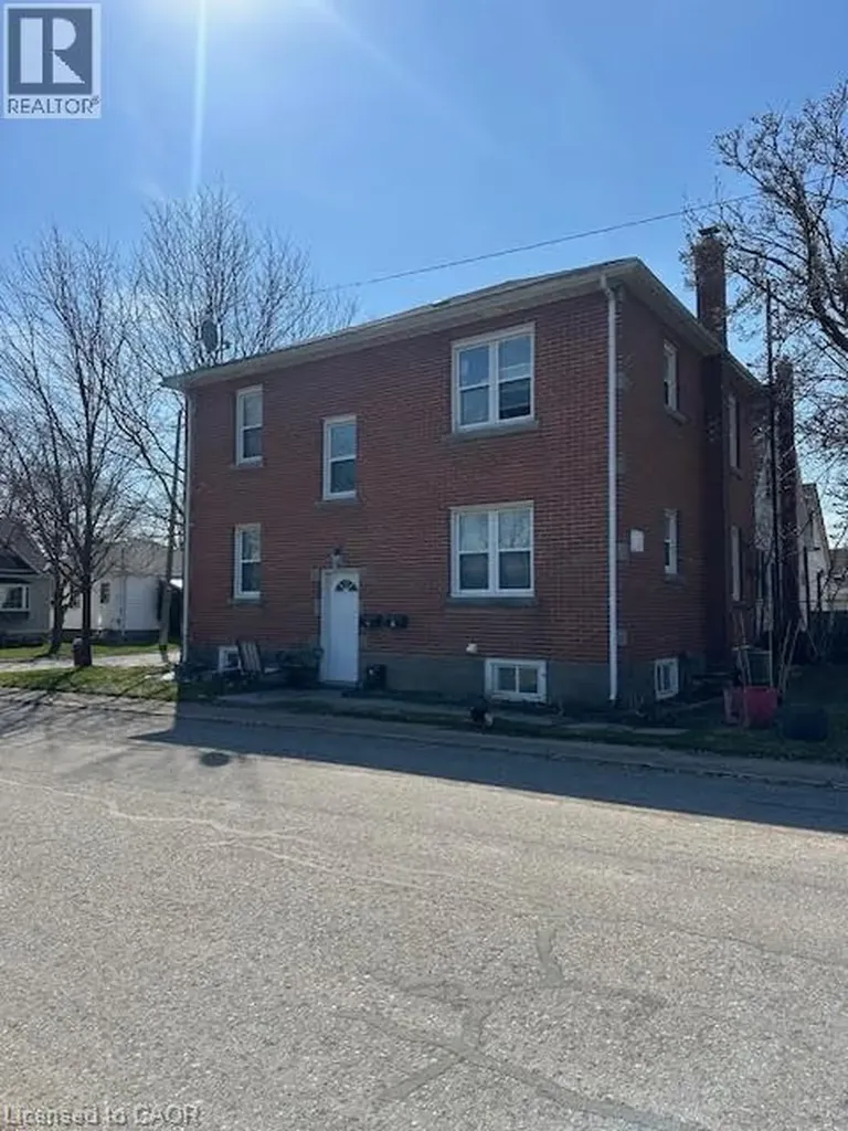 4077 Hickson Avenue Niagara Falls ON L2E 3K1