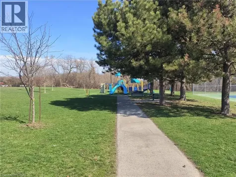 4077 Hickson Avenue Niagara Falls ON L2E 3K1
