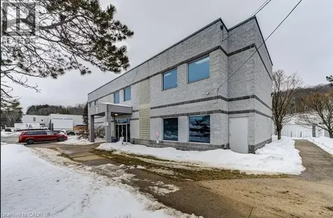 3 Crescent Road Huntsville ON P1H 1Y3