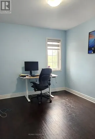 152 Thomas Avenue Brantford ON N3S 0C8